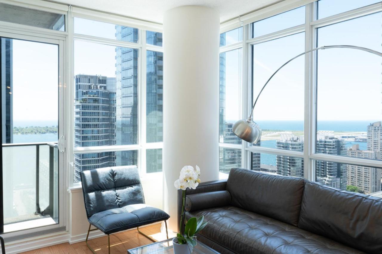 Aparthotel Beautiful Modern Toronto Luxurious Scotiabank Arena Exterior foto